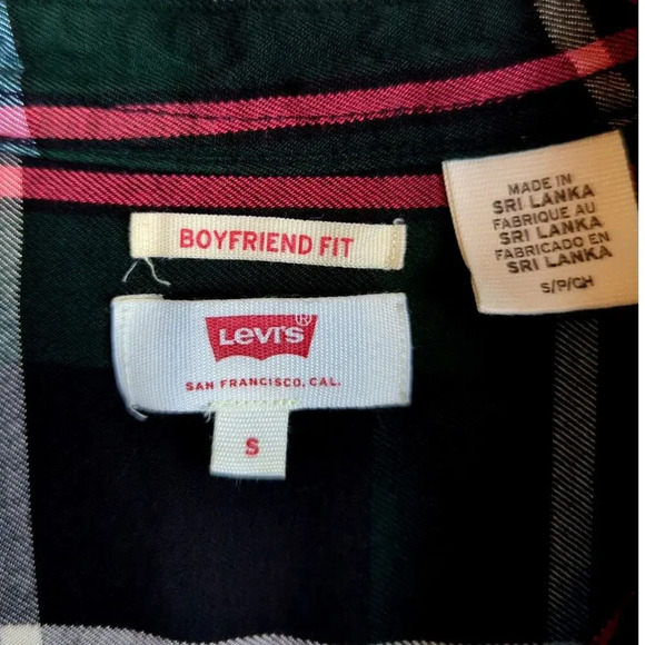 Levi's Boyfriend Fit Plaid Flannel Green, Red, Cream Size Small - Picture 5 of 9